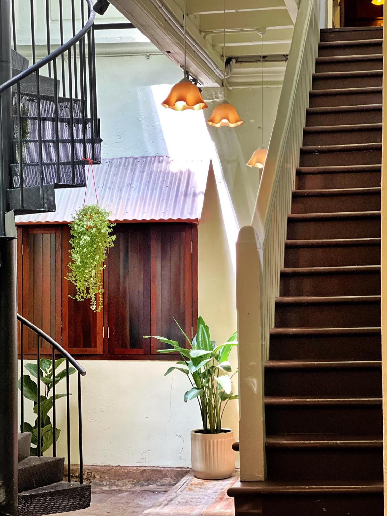 Pine Muntri Guest house George Town